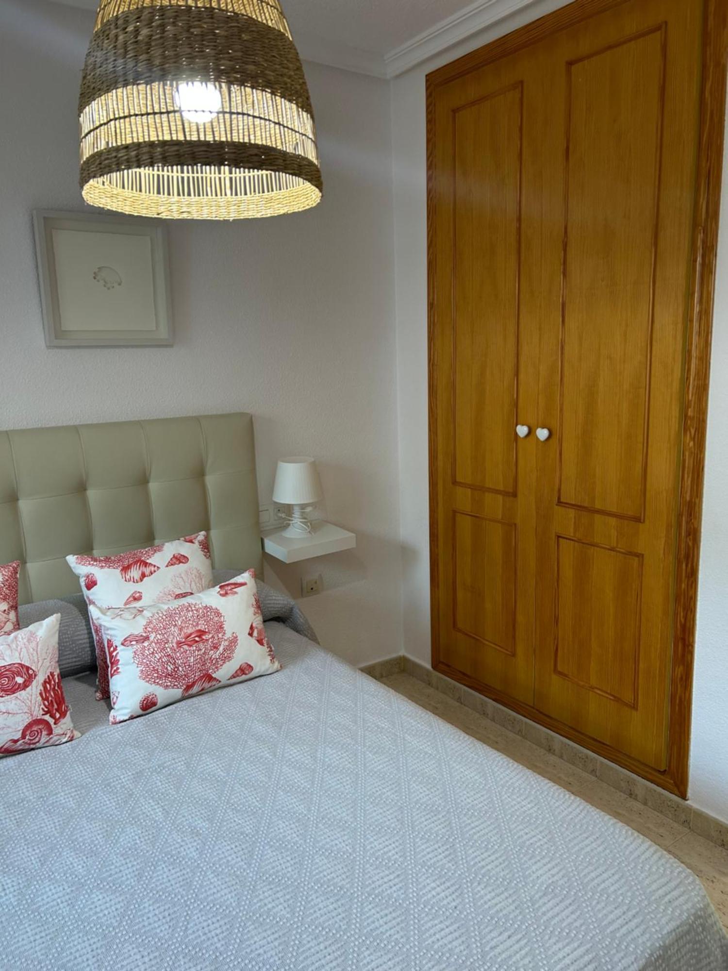 Acogedor Apartamento En La Playa 베라 외부 사진